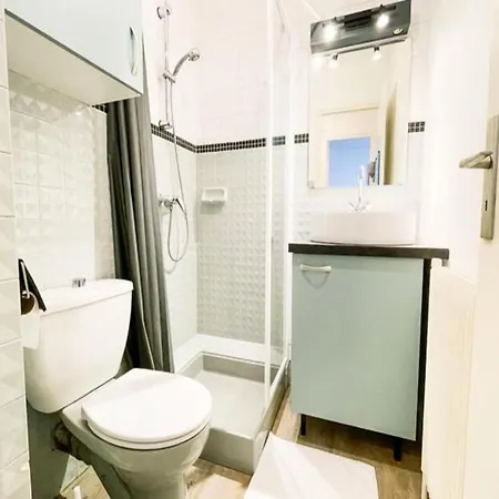 For 2 People * Grenoble