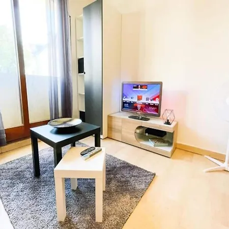 For 2 People * Grenoble